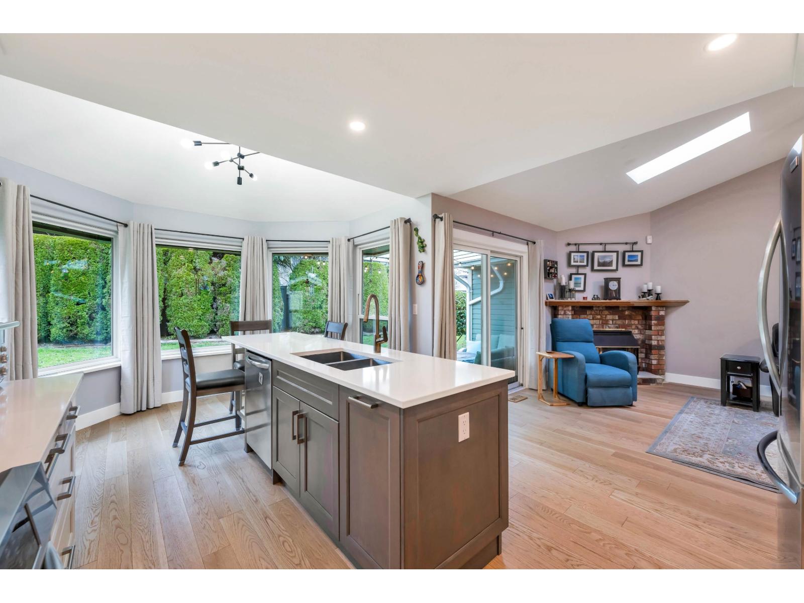 10574 Woodglen Close, Surrey, British Columbia  V4N 1V4 - Photo 15 - R3106745