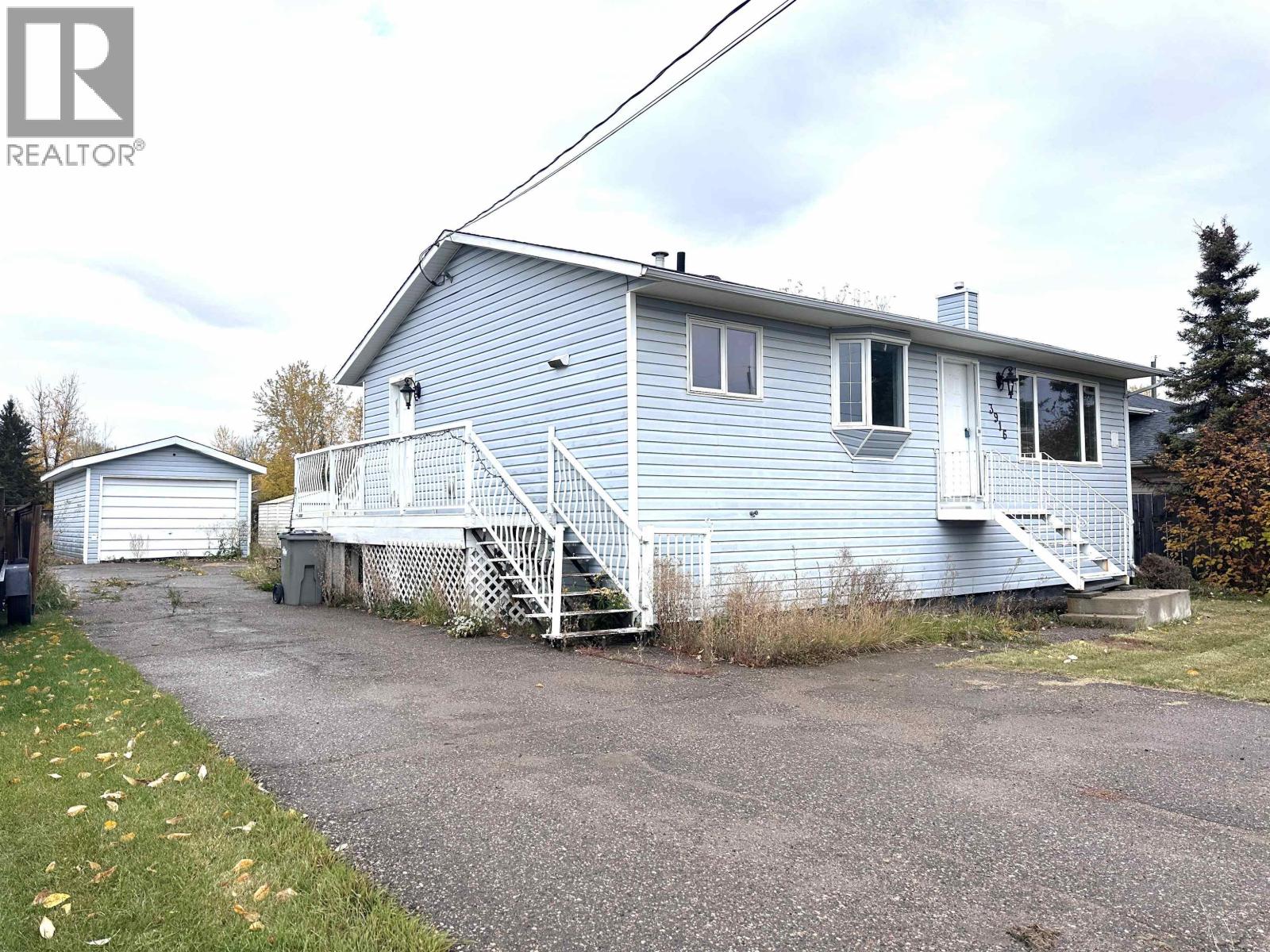 3916 COTTONWOOD ROAD, Fort Nelson, British Columbia