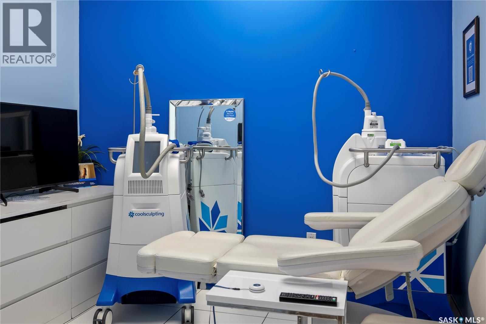 394 University Park Drive, Regina, Saskatchewan  S4V 0Y8 - Photo 10 - SK032423