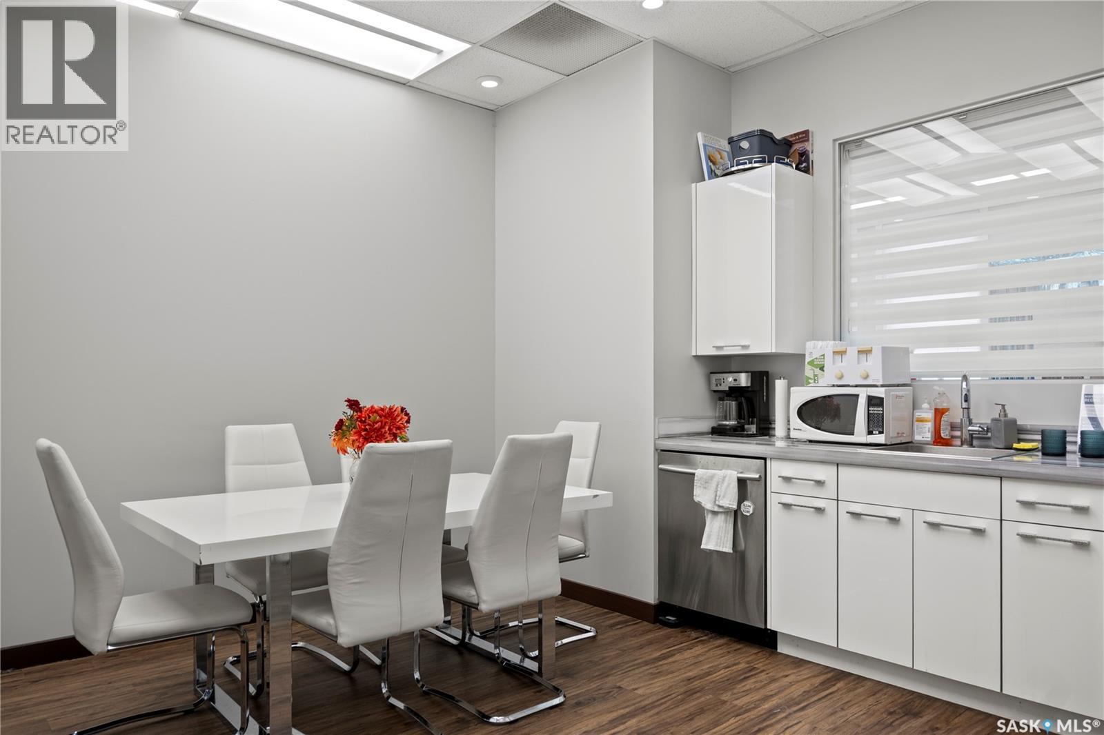 394 University Park Drive, Regina, Saskatchewan  S4V 0Y8 - Photo 14 - SK032423