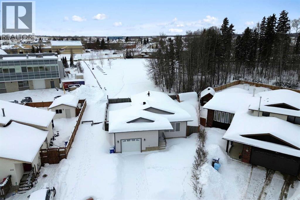 218 Maclaren Crescent, Fort Mcmurray, Alberta  T9K 1J8 - Photo 32 - A2292549