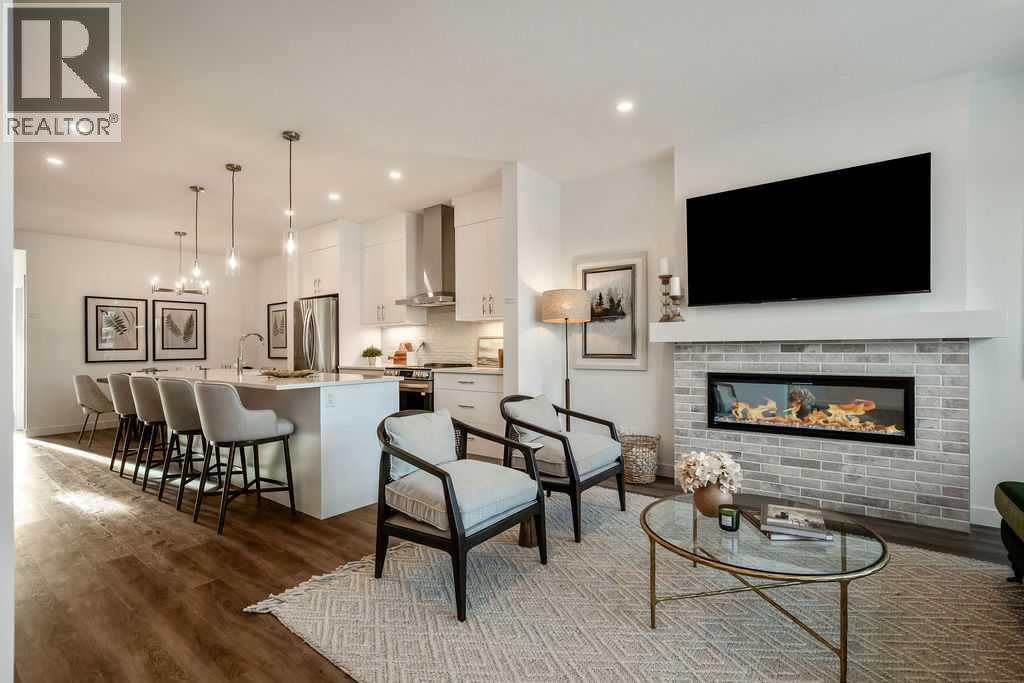 199 Annette Landing, Calgary, Alberta  T3R 2K2 - Photo 6 - A2284190