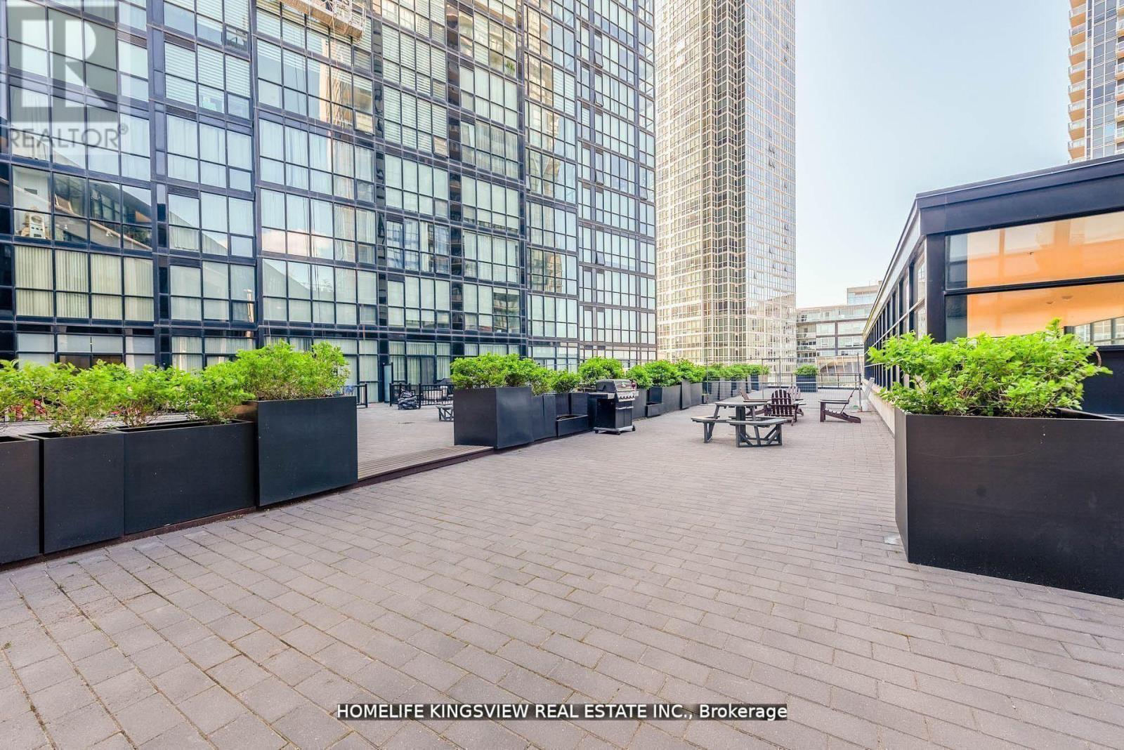 808 - 2910 Highway 7, Vaughan, Ontario  L4K 0H8 - Photo 29 - N12984056