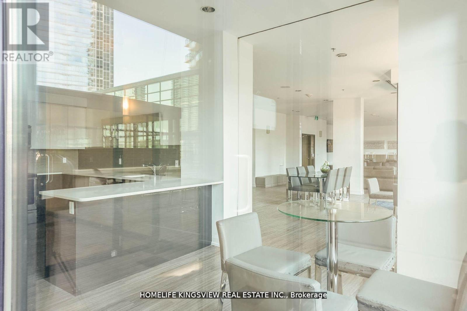 808 - 2910 Highway 7, Vaughan, Ontario  L4K 0H8 - Photo 31 - N12984056