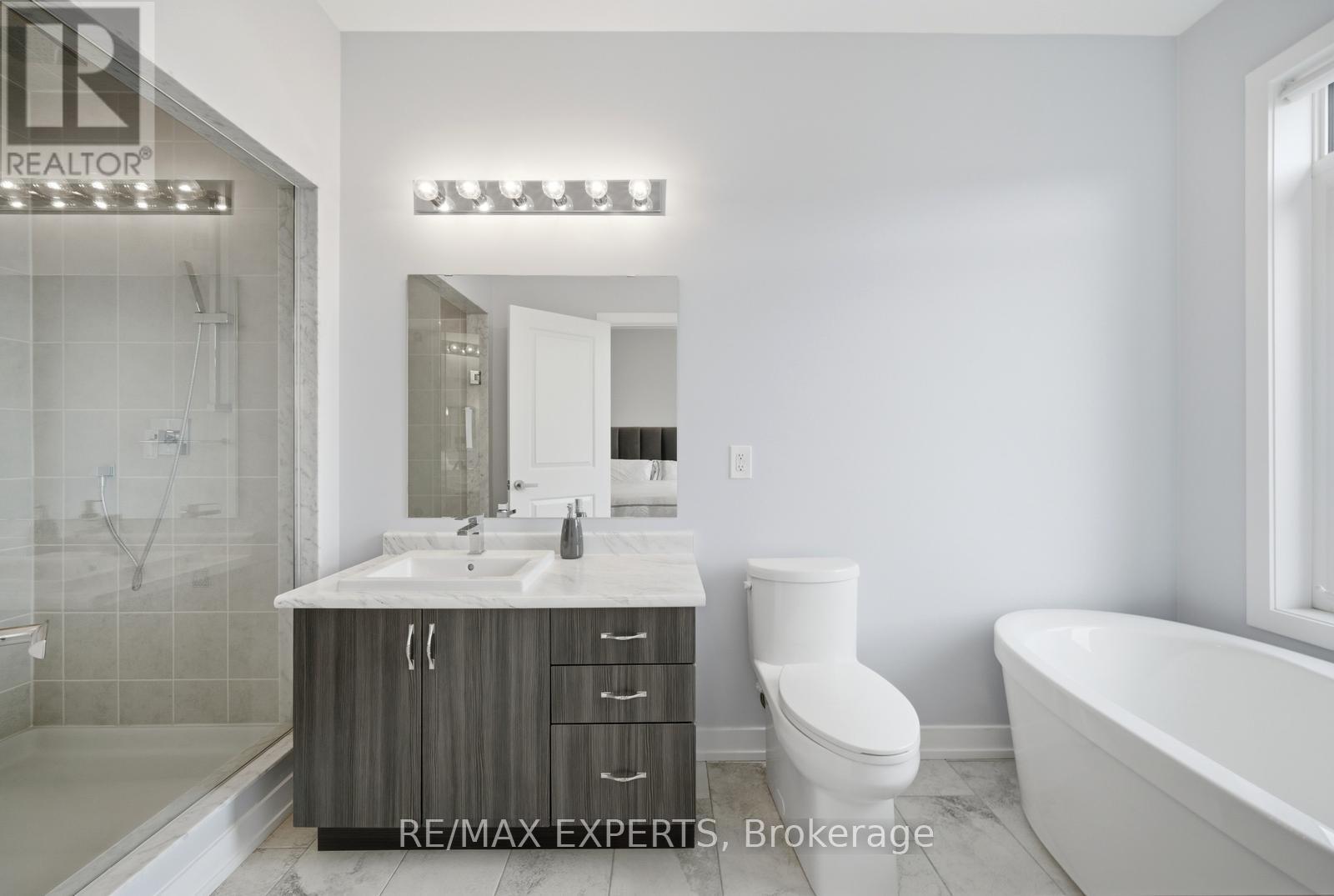 11 Fancamp Drive, Vaughan, Ontario  L6A 4Z2 - Photo 26 - N12984174