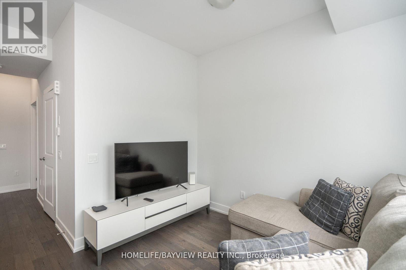 244 - 9580 Islington Avenue, Vaughan (Sonoma Heights), Ontario  L4H 5E8 - Photo 11 - N12984180