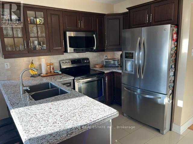 54 Timberview Drive, Vaughan, Ontario  L4J 8M3 - Photo 12 - N12984210