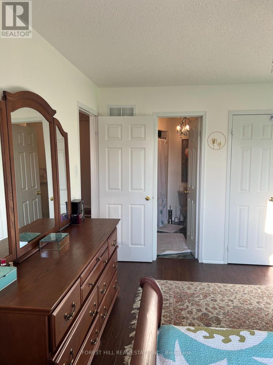 54 Timberview Drive, Vaughan, Ontario  L4J 8M3 - Photo 19 - N12984210