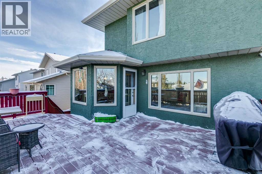 20 Macewan Ridge View Nw, Calgary, Alberta  T3K 3W2 - Photo 2 - A2293329