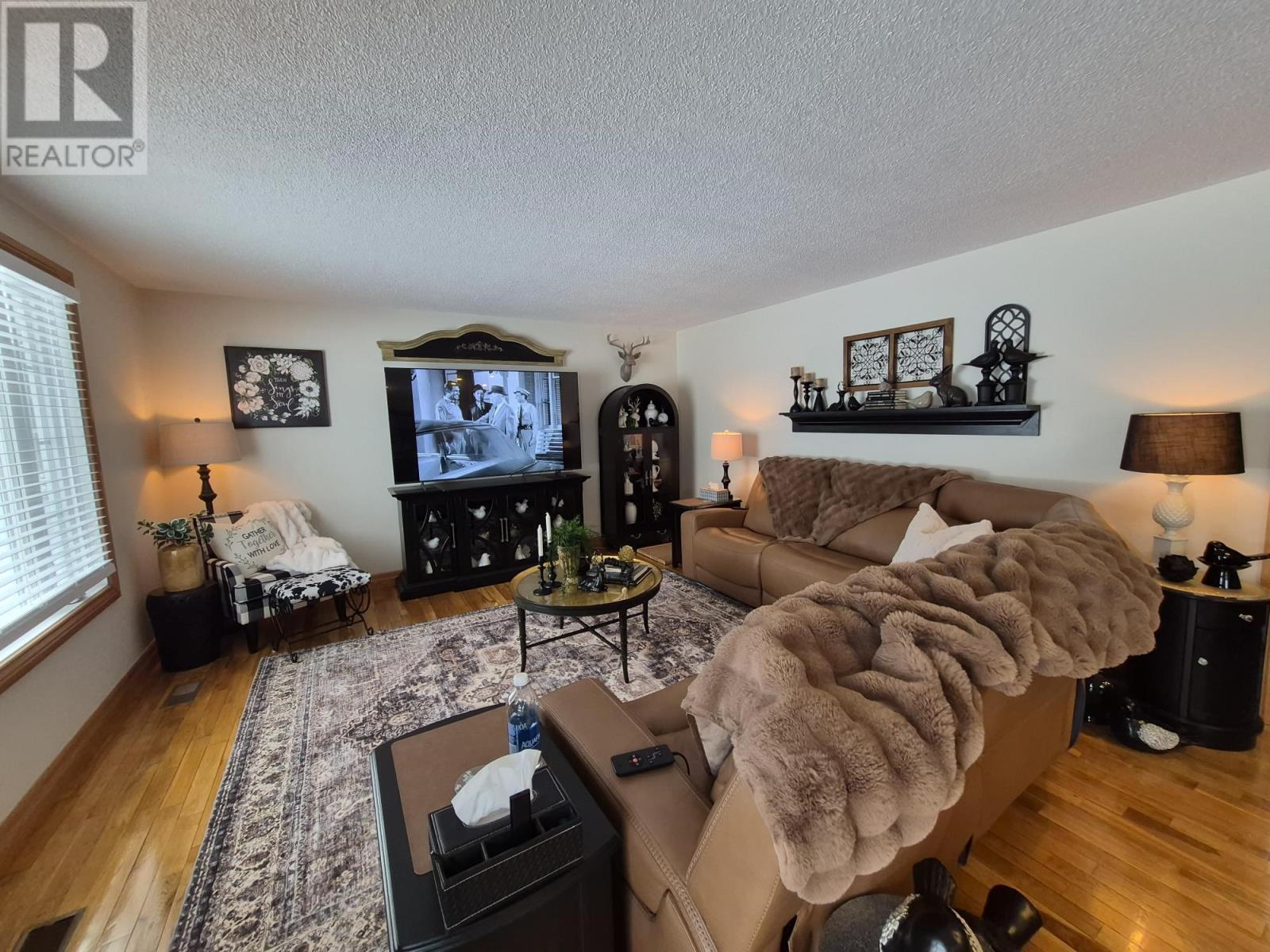 34 Redwing Ave, Manitouwadge, Ontario  P0T 2C0 - Photo 6 - TB2600666