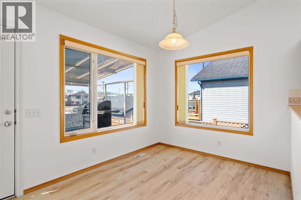 219 Quigley Drive, Cochrane, Alberta  T4C 1T3 - Photo 13 - A2299527