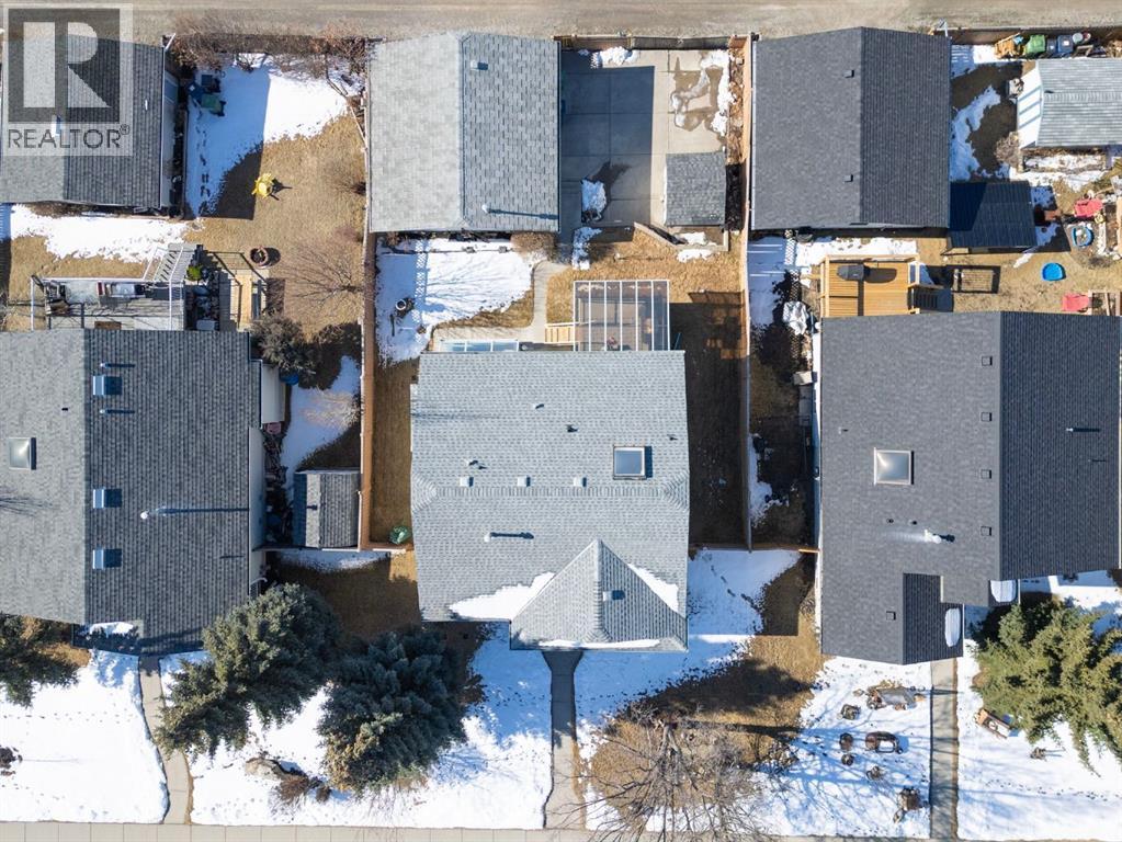 219 Quigley Drive, Cochrane, Alberta  T4C 1T3 - Photo 47 - A2299527