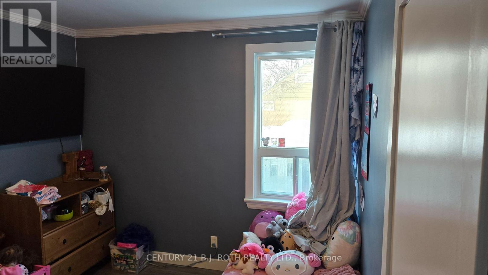 121 Cumberland Street, Barrie, Ontario  L4N 2P8 - Photo 10 - S12984002