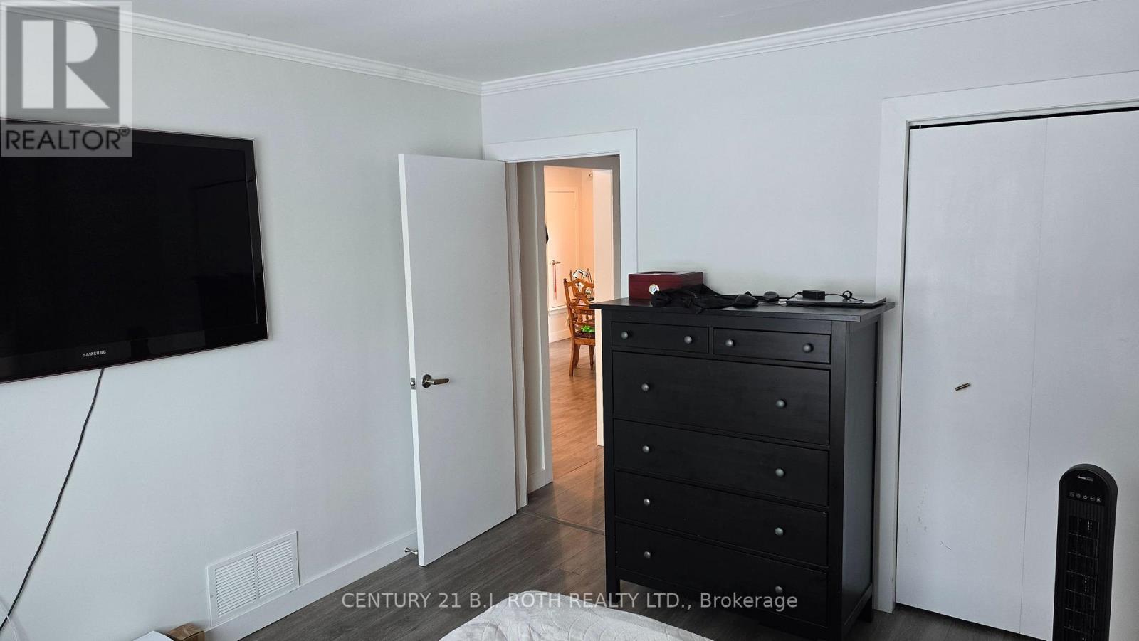 121 Cumberland Street, Barrie, Ontario  L4N 2P8 - Photo 12 - S12984002