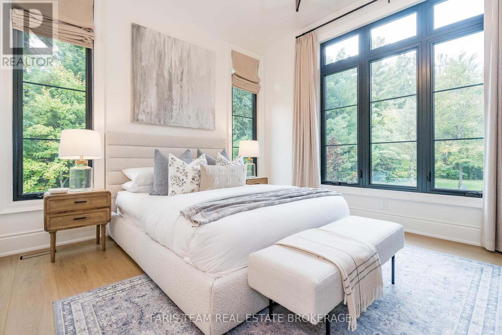 4 Sycamore Circle, Springwater, Ontario  L0L 2K0 - Photo 22 - S12984106