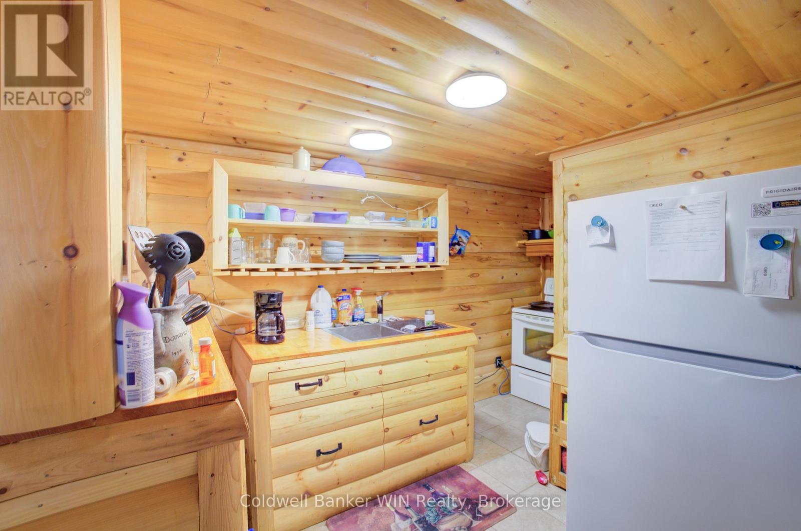 17 Arthur Street E, Minto, Ontario  N0G 1Z0 - Photo 30 - X12984258