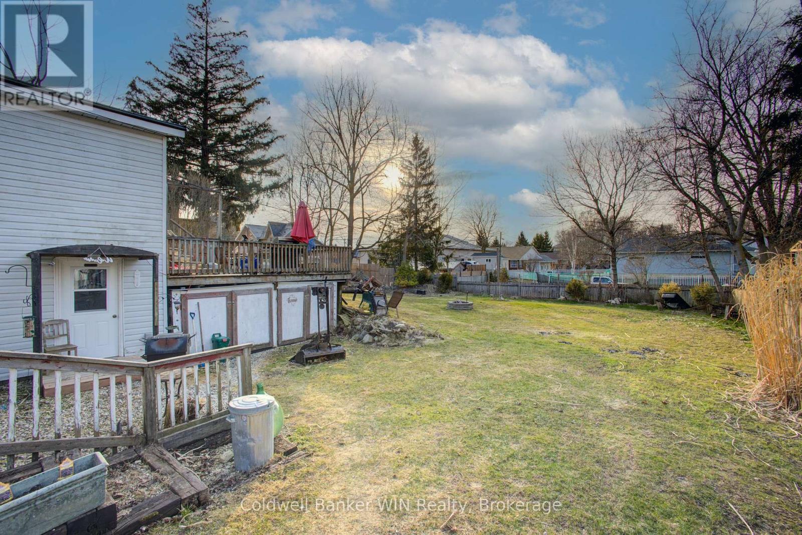 17 Arthur Street E, Minto, Ontario  N0G 1Z0 - Photo 35 - X12984258