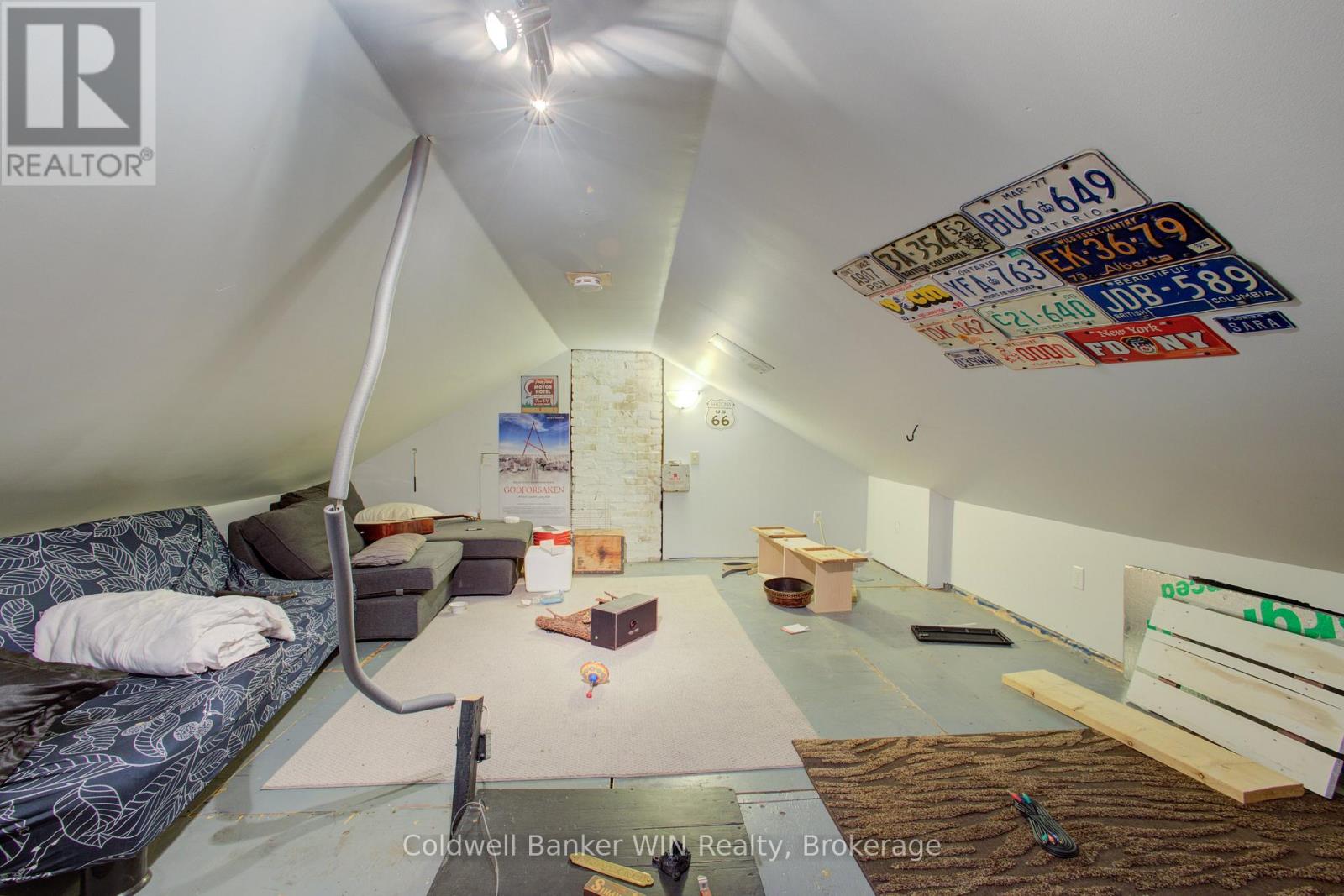 17 Arthur Street E, Minto, Ontario  N0G 1Z0 - Photo 27 - X12984258