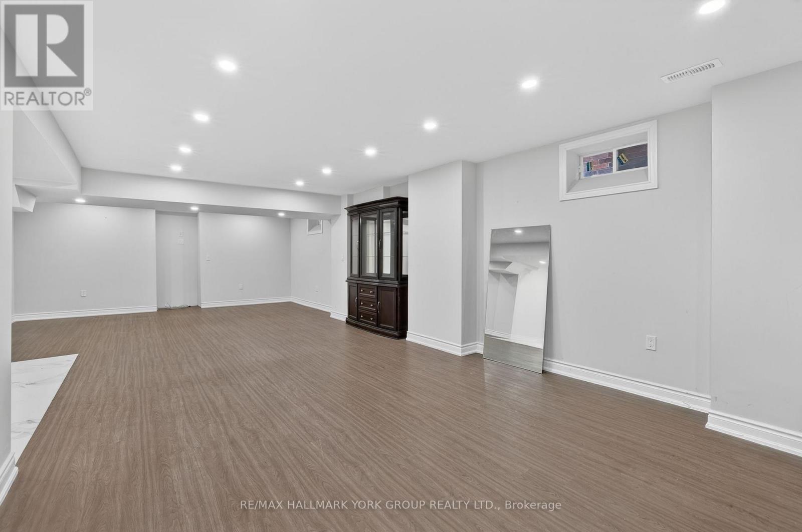 35 Amberwing Landing, Bradford West Gwillimbury, Ontario  L3Z 0H9 - Photo 29 - N12963096