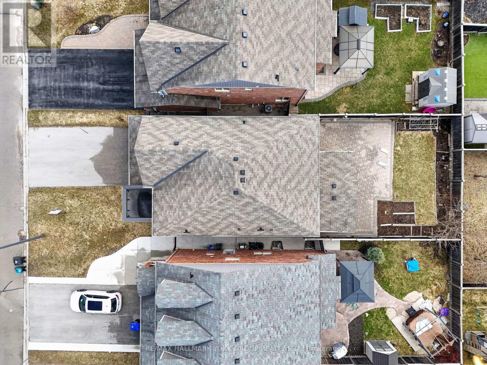 35 Amberwing Landing, Bradford West Gwillimbury, Ontario  L3Z 0H9 - Photo 44 - N12963096