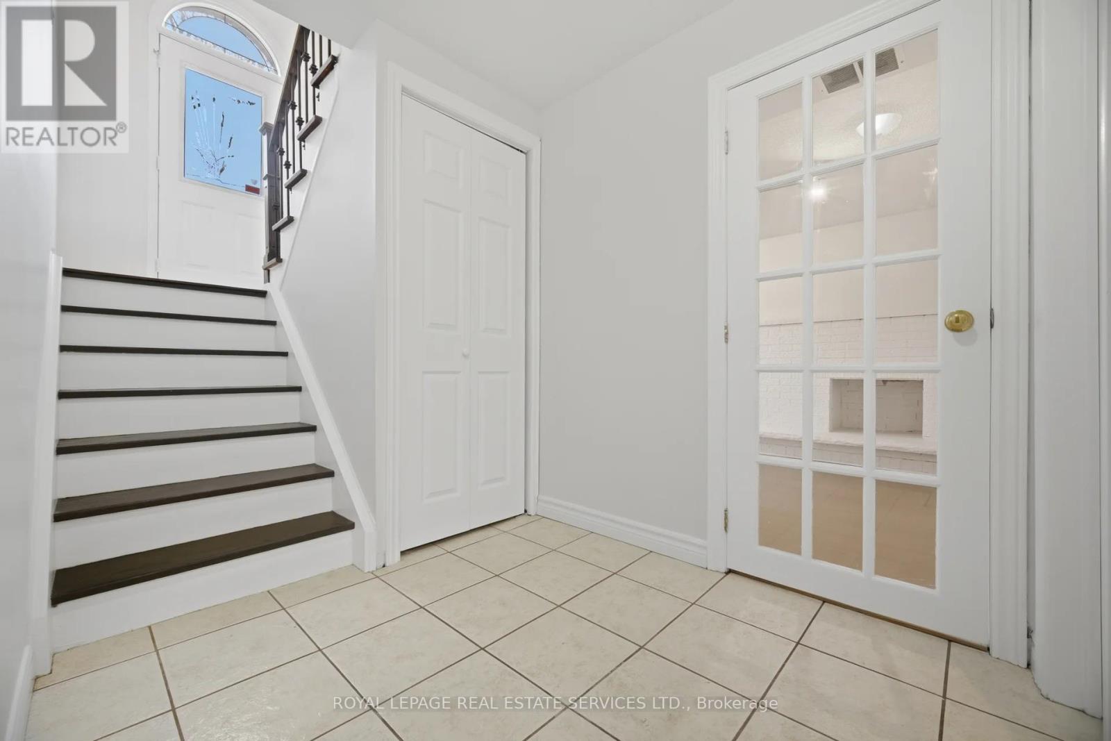 142 Osborne Crescent Nw, Oakville, Ontario  L6M 1G1 - Photo 28 - W12982136