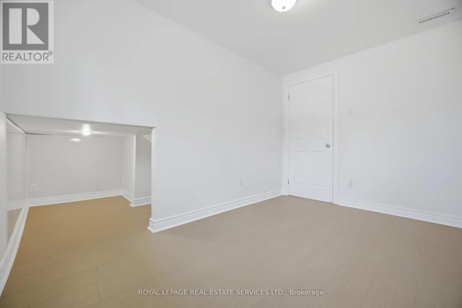 142 Osborne Crescent Nw, Oakville, Ontario  L6M 1G1 - Photo 39 - W12982136