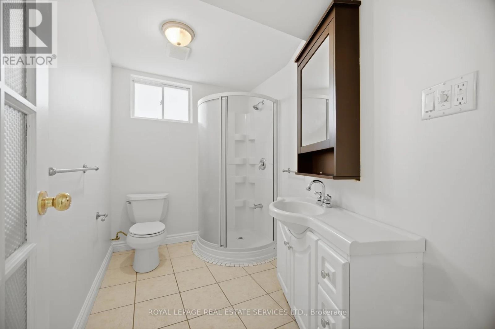 142 Osborne Crescent Nw, Oakville, Ontario  L6M 1G1 - Photo 42 - W12982136