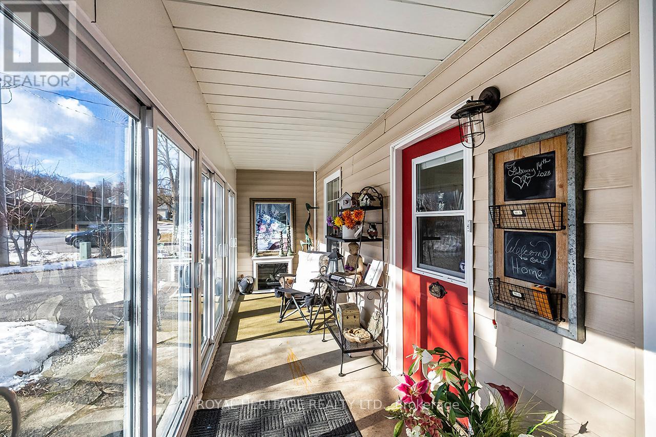 84 Nevin Avenue, Peterborough, Ontario K9J 6E8 - Photo 8 - X12883964