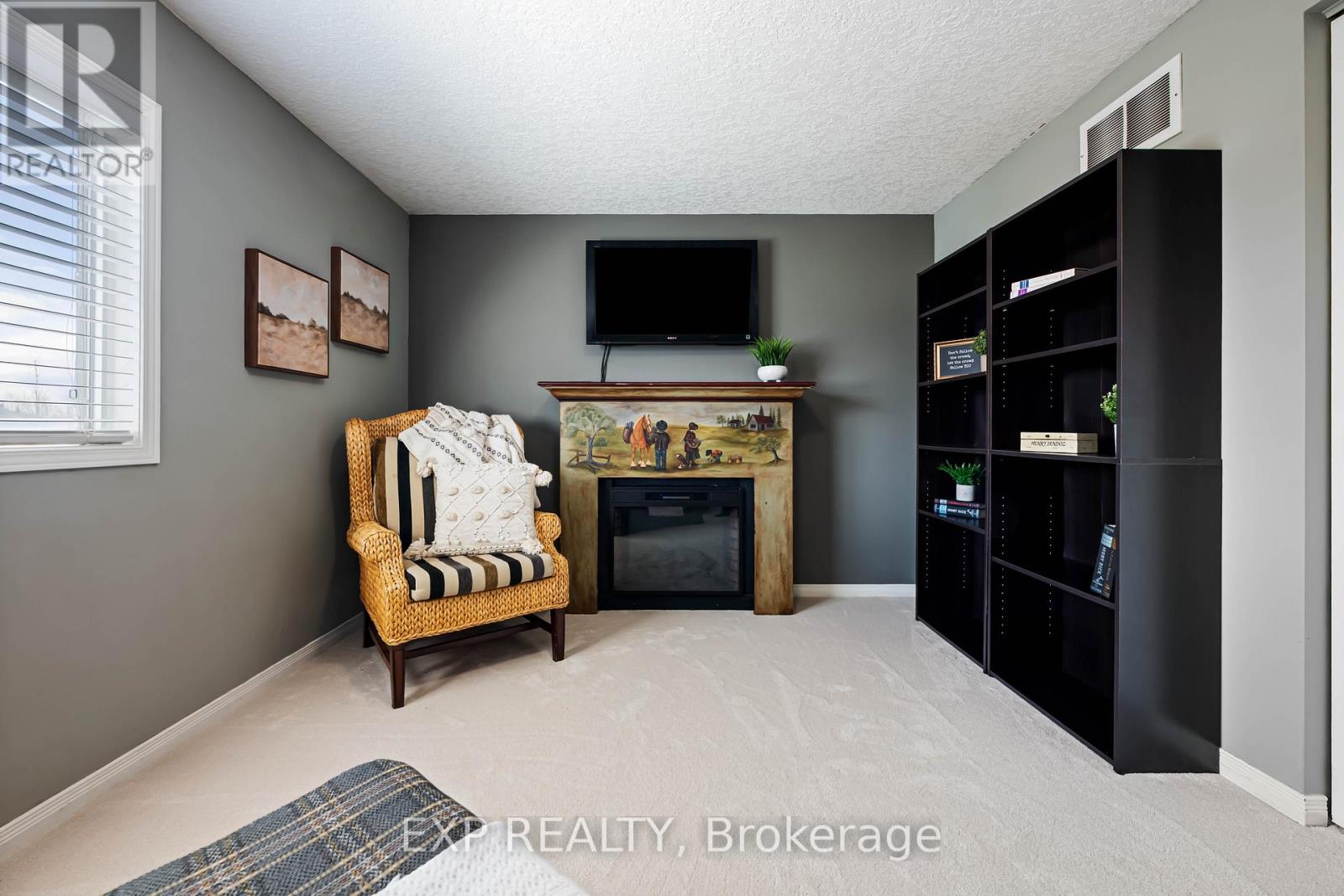 10 Mckitrick Drive, Orangeville, Ontario  L9W 5C2 - Photo 31 - W12984006