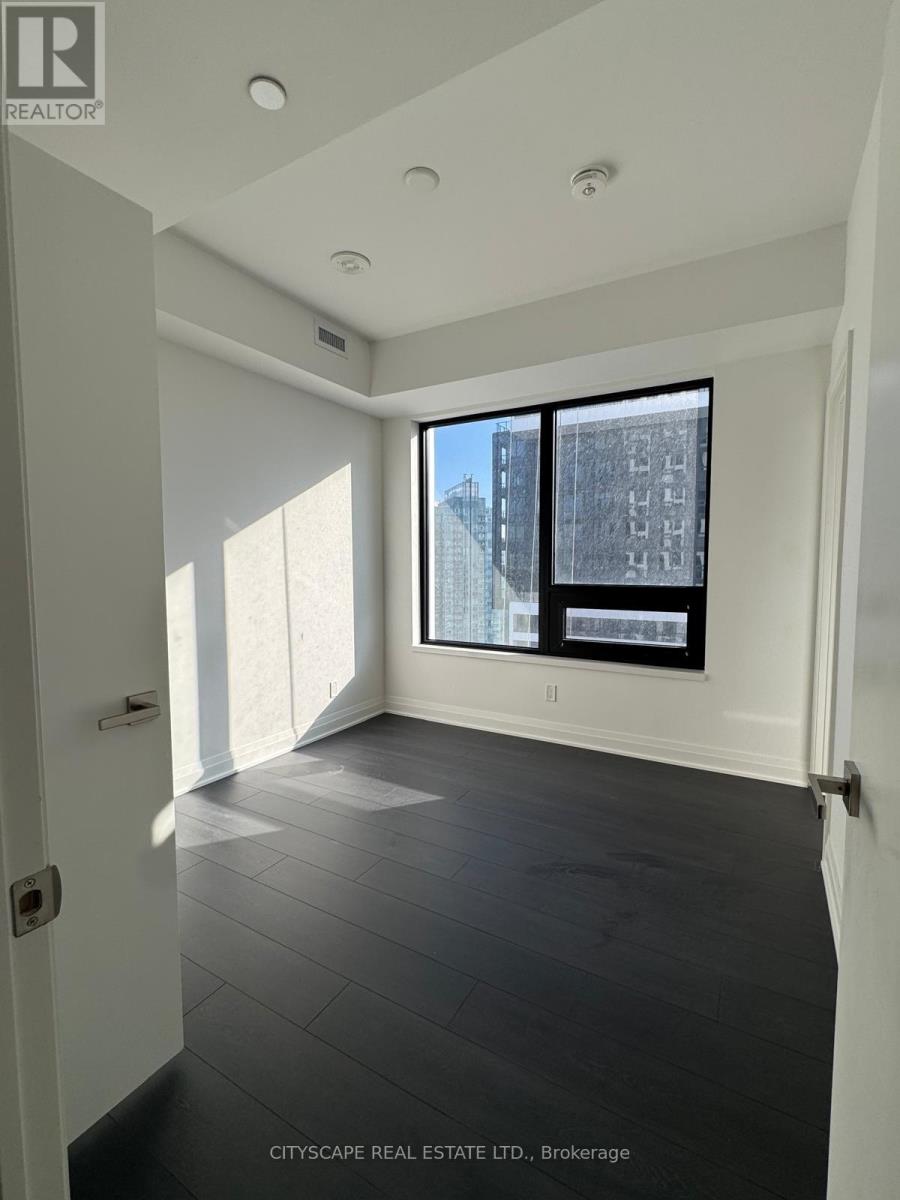 2607 - 2 Erskine Road, Mississauga (City Centre), Ontario  L5B 0S1 - Photo 6 - W12984012