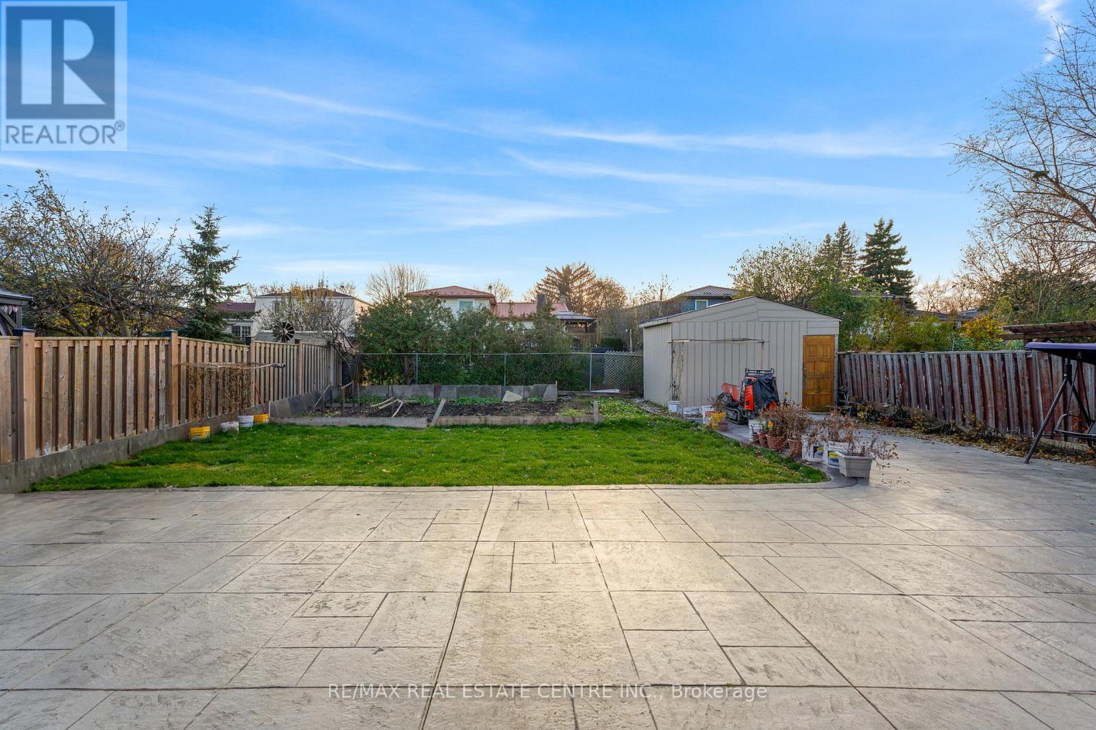 23 Jefferson Road, Brampton, Ontario  L6S 2G6 - Photo 46 - W12984070