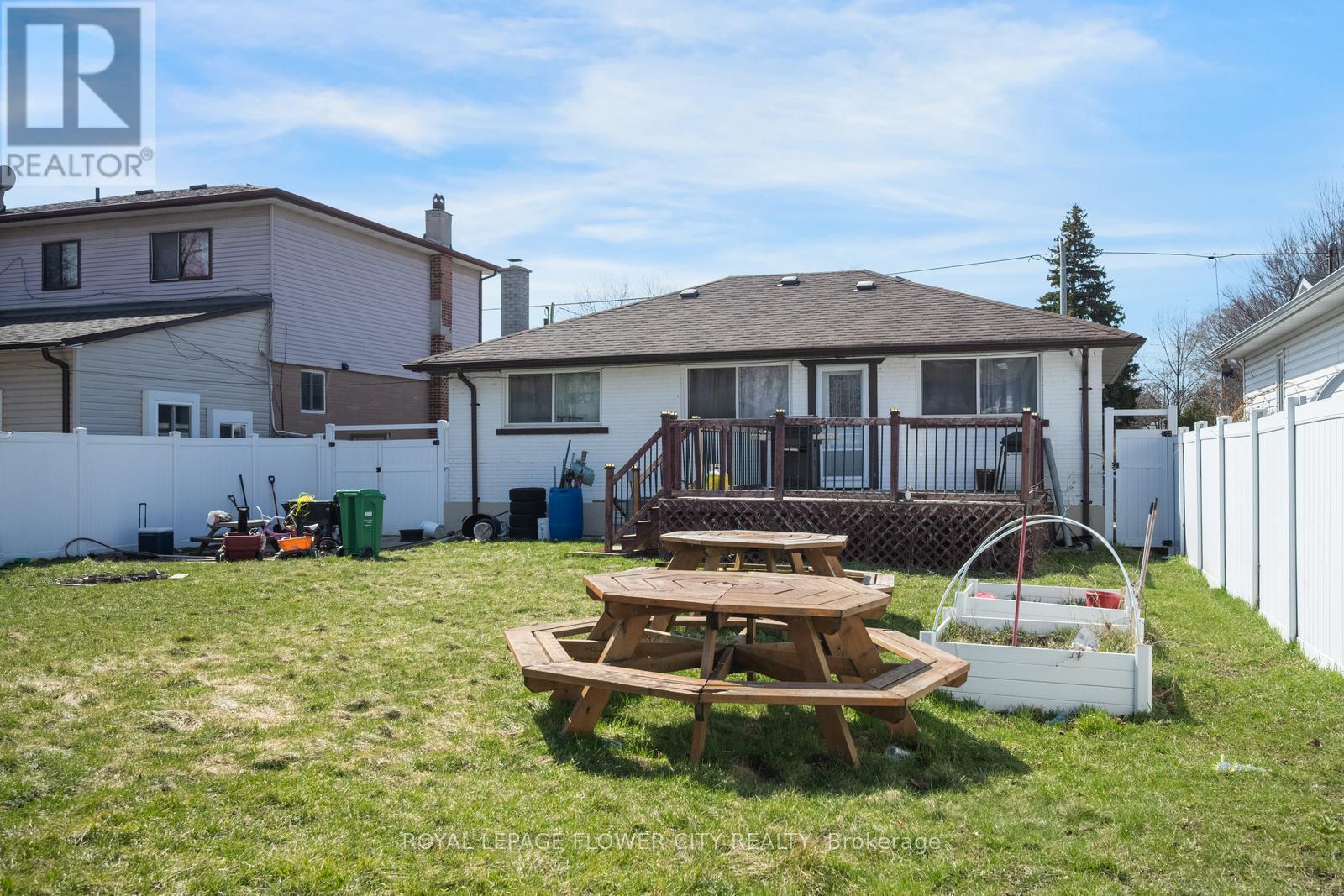 20 N Alarton Street, Mississauga, Ontario  L4T 1J8 - Photo 43 - W12984110