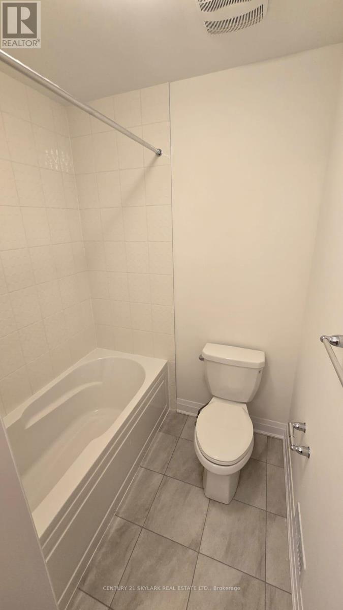 16 Kings Hill Drive, Brampton (Northwest Brampton), Ontario  L7A 0B8 - Photo 20 - W12984128