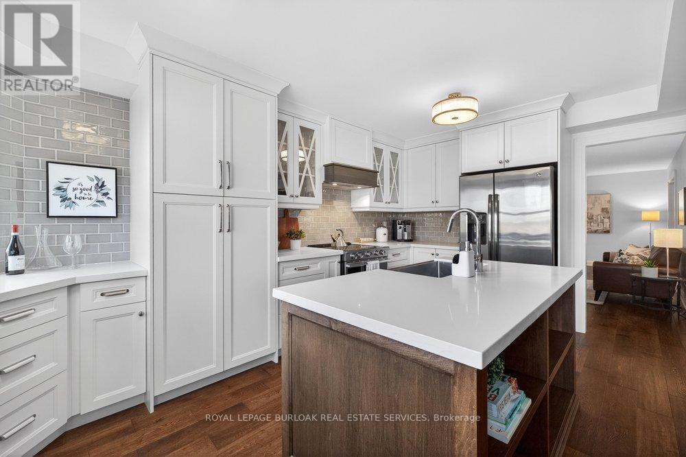 4006 Jarvis Crescent, Burlington, Ontario  L7M 4K1 - Photo 13 - W12984146