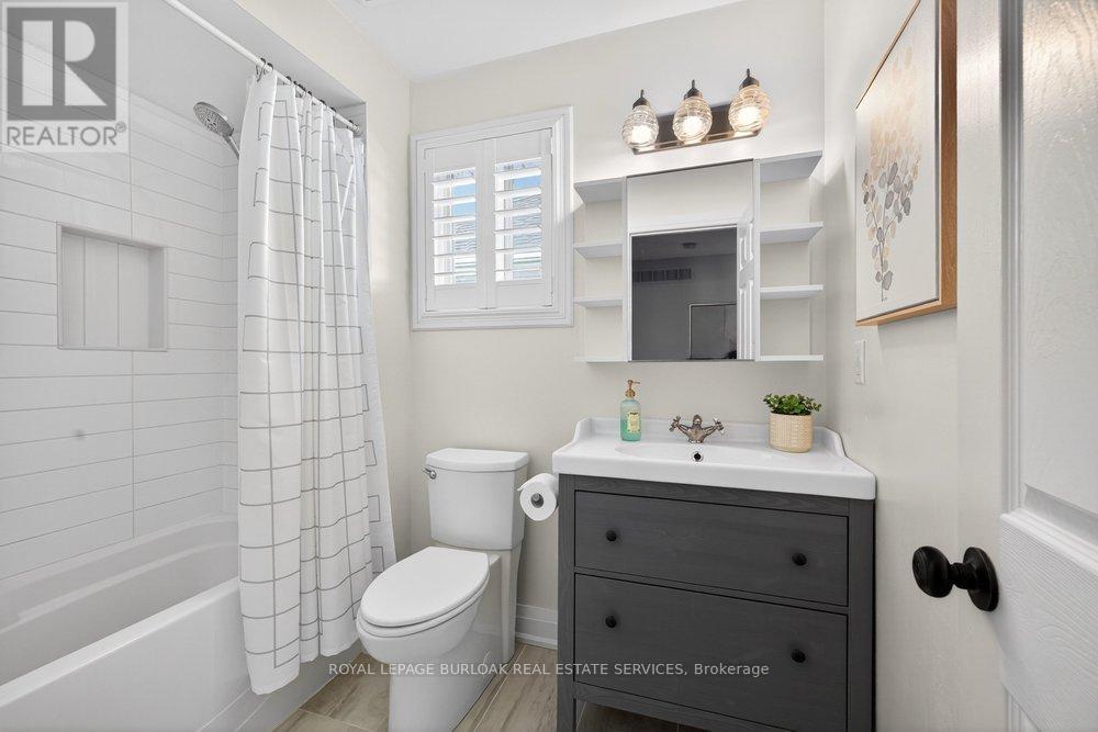 4006 Jarvis Crescent, Burlington, Ontario  L7M 4K1 - Photo 30 - W12984146