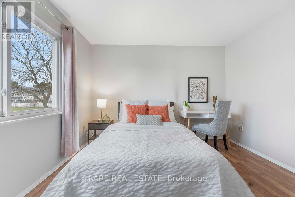 21 - 2006 Martin Grove Road, Toronto, Ontario  M9V 4A3 - Photo 27 - W12984168