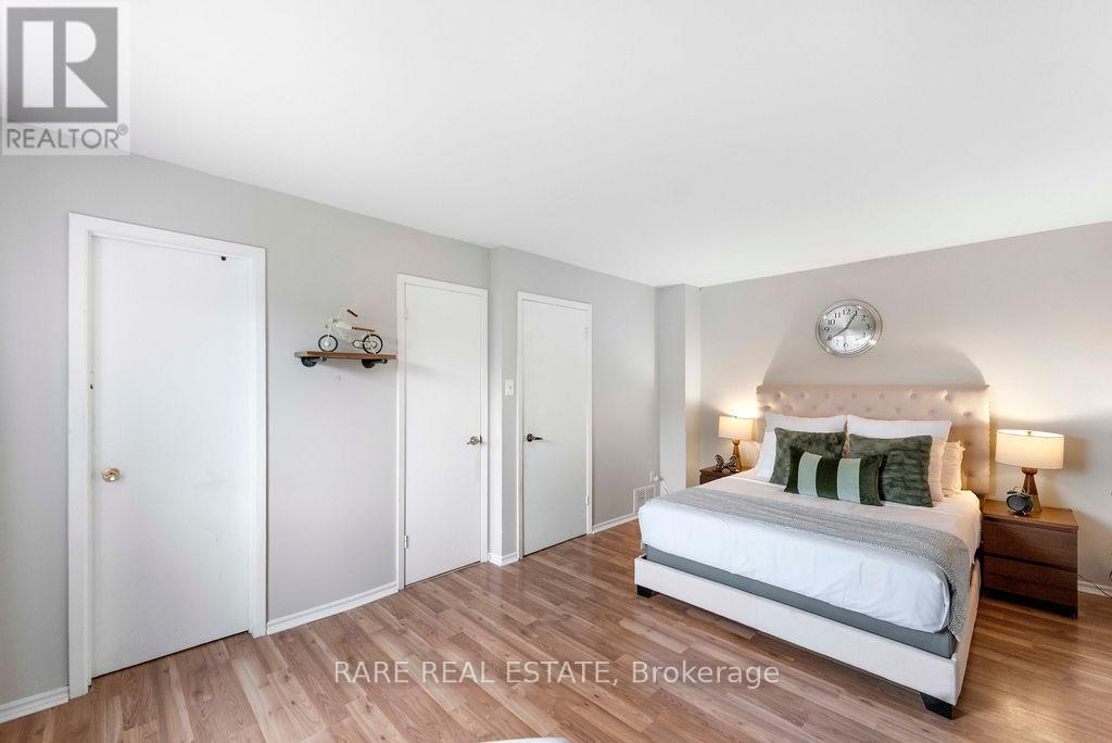 21 - 2006 Martin Grove Road, Toronto, Ontario  M9V 4A3 - Photo 32 - W12984168