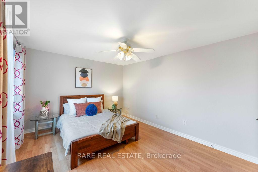 21 - 2006 Martin Grove Road, Toronto, Ontario  M9V 4A3 - Photo 39 - W12984168