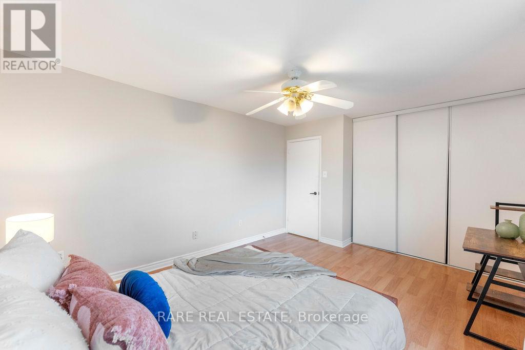 21 - 2006 Martin Grove Road, Toronto, Ontario  M9V 4A3 - Photo 40 - W12984168