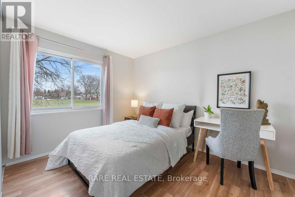 21 - 2006 Martin Grove Road, Toronto, Ontario  M9V 4A3 - Photo 6 - W12984168