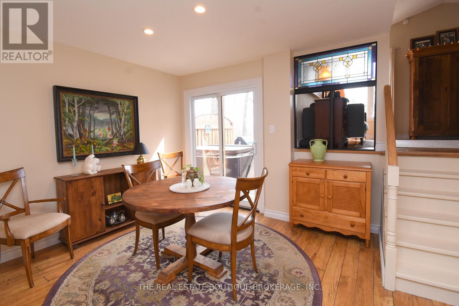 3200 Greenbough Crescent, Burlington, Ontario  L7M 3B1 - Photo 14 - W12984190