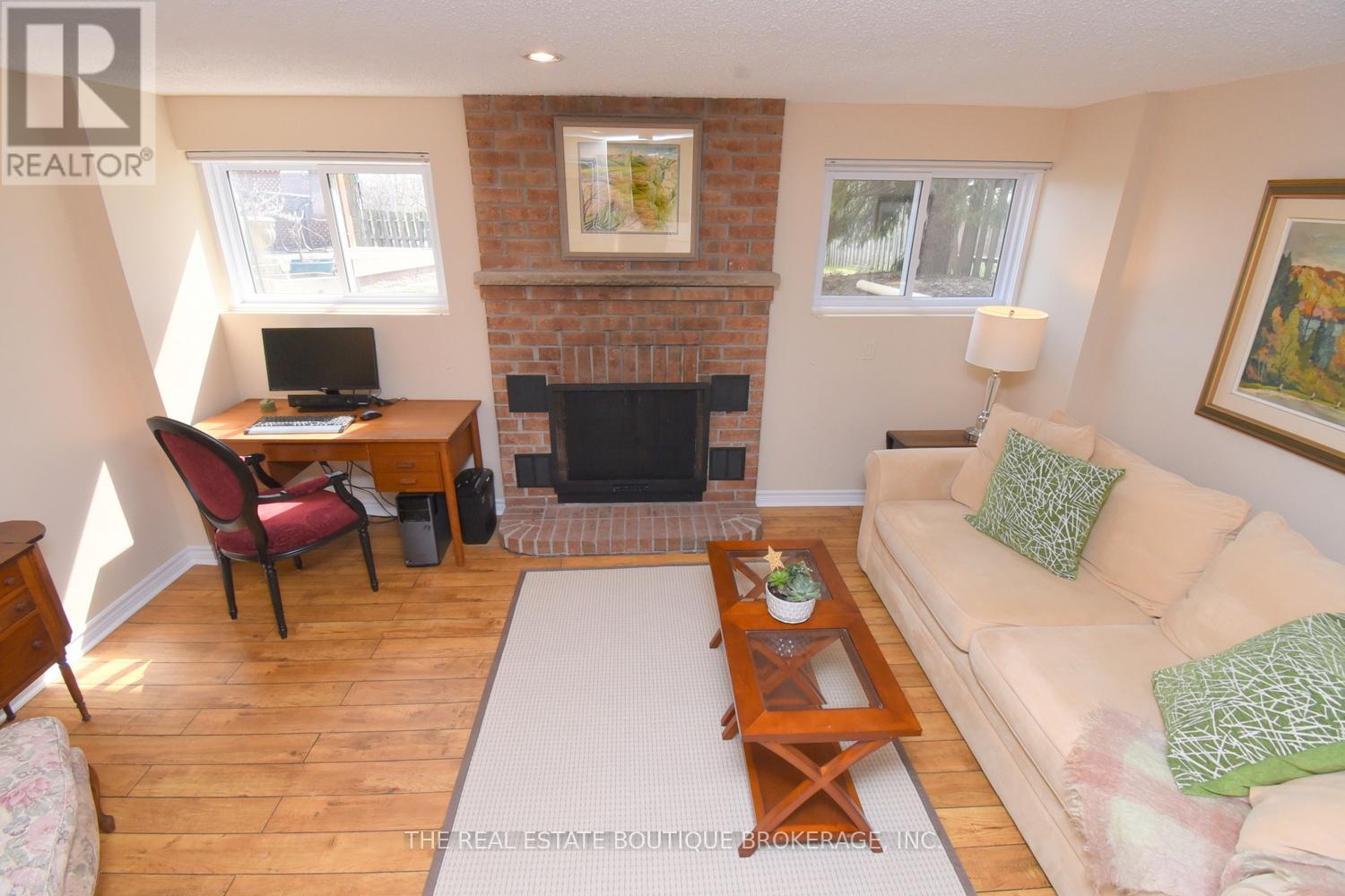 3200 Greenbough Crescent, Burlington, Ontario  L7M 3B1 - Photo 39 - W12984190