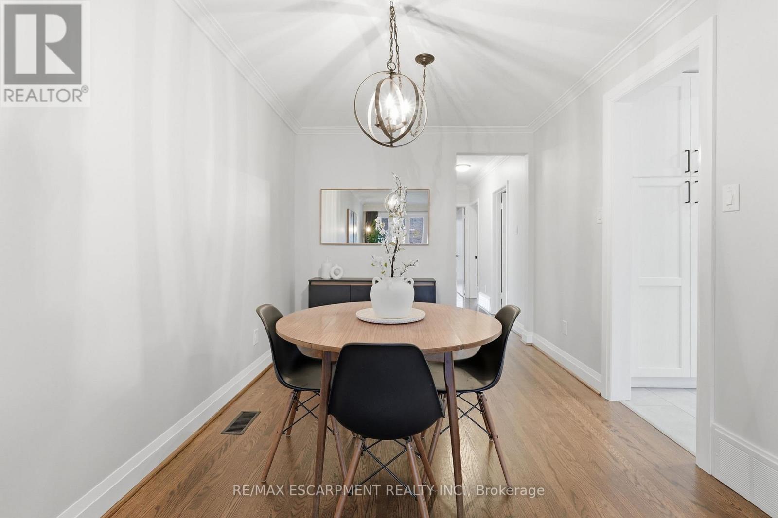 4487 Bennett Road, Burlington, Ontario  L7L 1Y5 - Photo 19 - W12984216