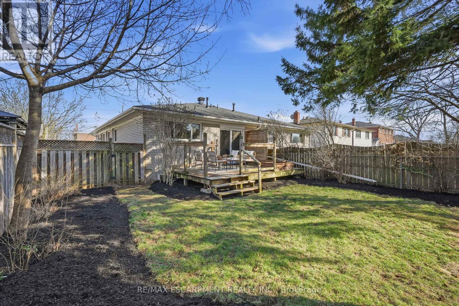 4487 Bennett Road, Burlington, Ontario  L7L 1Y5 - Photo 49 - W12984216