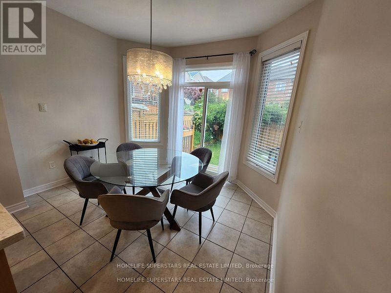 13 Rocky Point Crescent, Brampton, Ontario  L6V 4R7 - Photo 17 - W12984260