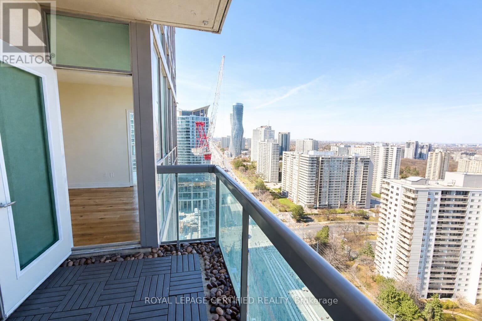 2810 - 3504 Hurontario Street, Mississauga, Ontario  L5B 0B9 - Photo 10 - W12984268