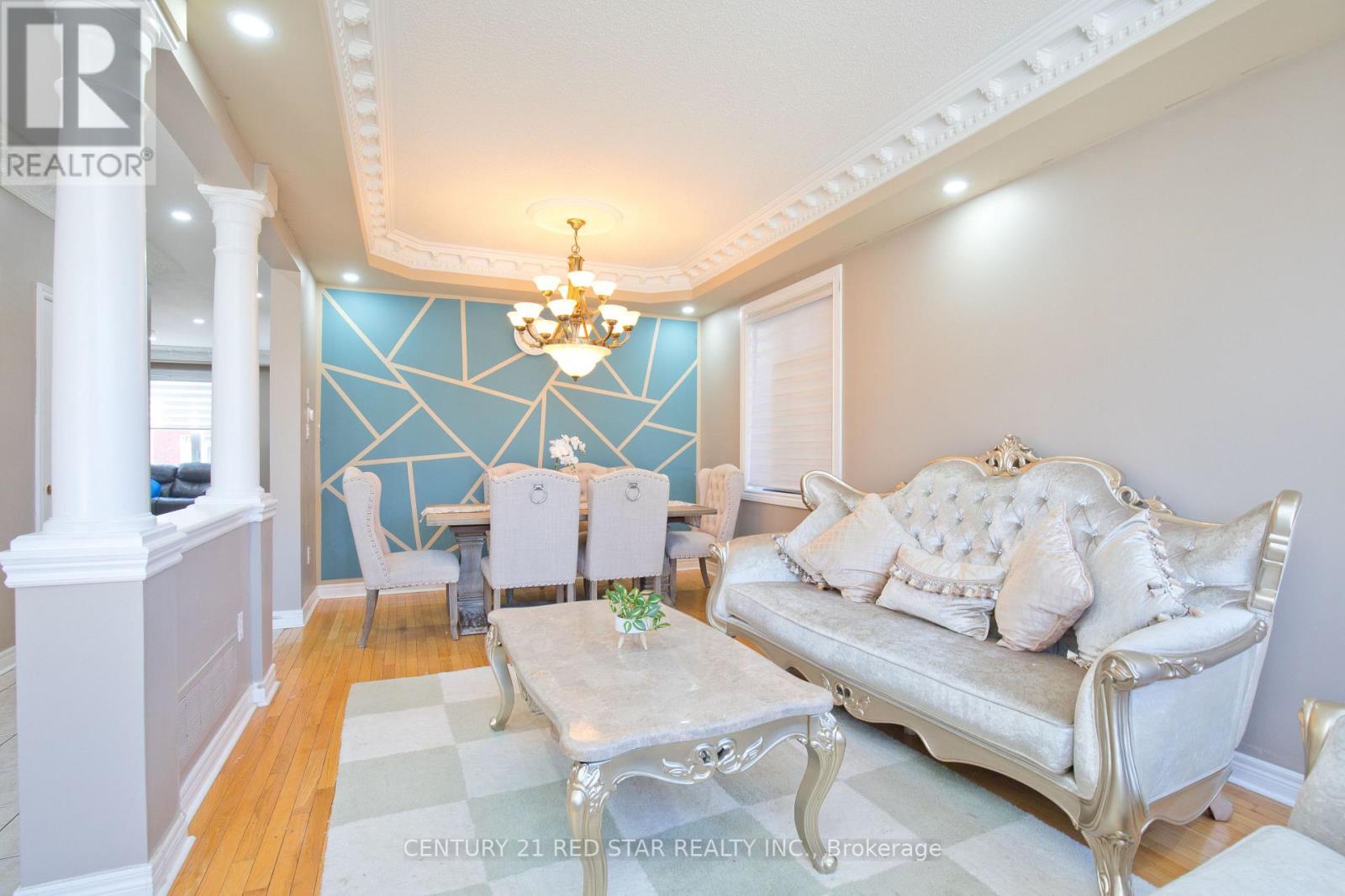 3 Okanagan Drive, Brampton, Ontario  L6R 2X1 - Photo 7 - W12984274