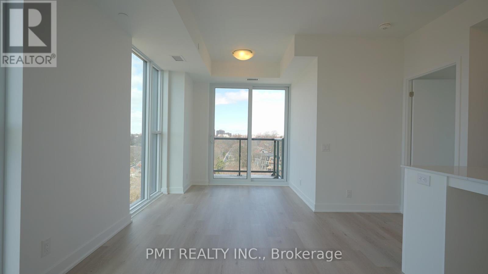 911 - 1660 Bloor Street W, Toronto, Ontario  M6P 1A8 - Photo 12 - W12984292