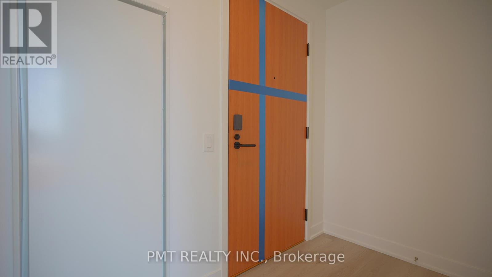 911 - 1660 Bloor Street W, Toronto, Ontario  M6P 1A8 - Photo 20 - W12984292