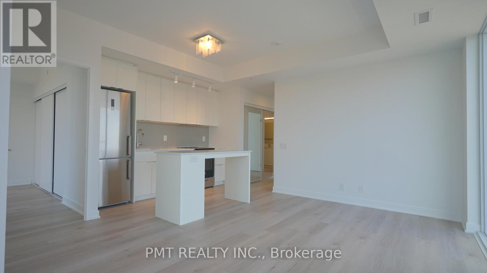 911 - 1660 Bloor Street W, Toronto, Ontario  M6P 1A8 - Photo 9 - W12984292